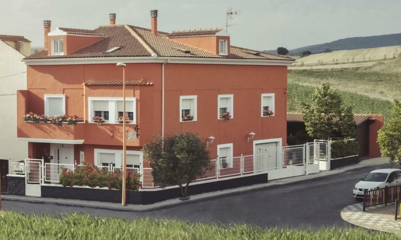 Nohales Apartamento 1 Casa Rural El Sauce. A 2,5 Km De Cuenca Capital מראה חיצוני תמונה
